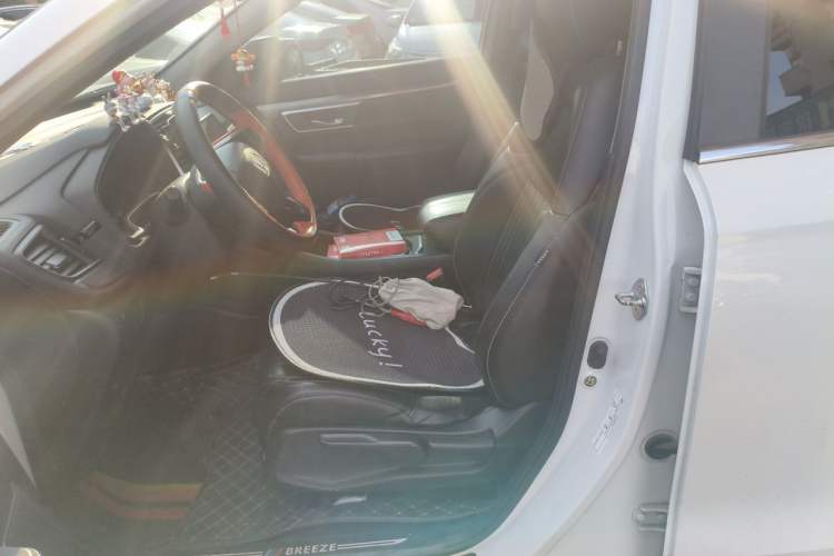 Used Honda Breeze 2020 240TURBO CVT 2WD Elite Edition Left Front Seat
