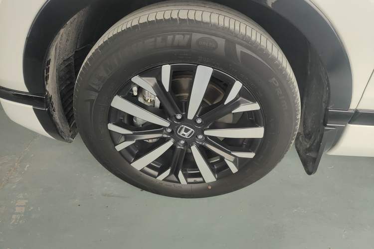 Used Honda Breeze 2020 Rui Hybrid 2.0L Two-Wheel Drive Rui Luxury Edition Left Front Wheel Hub