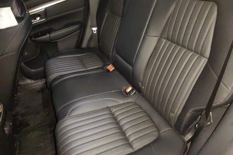 Used Honda Breeze 2020 240TURBO CVT Four-Wheel Drive Premium Edition Left Rear Seat