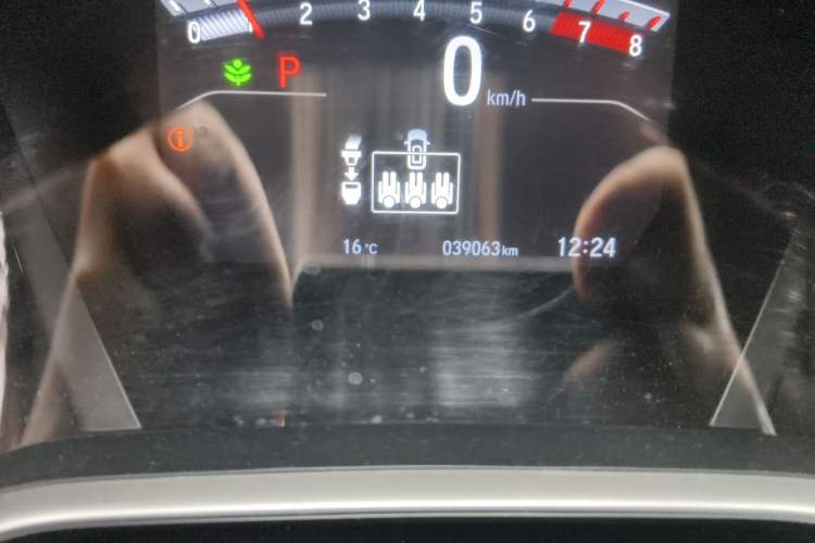 Used Honda Breeze 2020 240TURBO CVT Two-Wheel Drive Prestige Edition Odometer Close Up