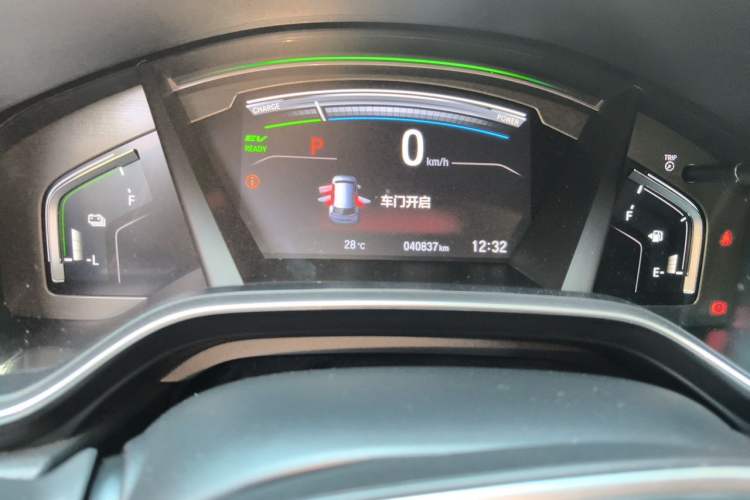 Used Honda Breeze 2020 Rui Hybrid 2.0L Two-Wheel Drive Rui Luxury Edition Odometer Close Up