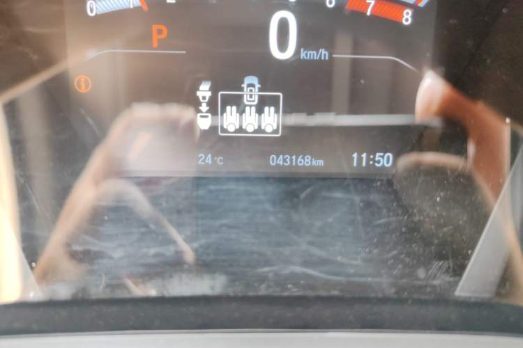 Used Honda Breeze 2020 240TURBO CVT Two-Wheel Drive Prestige Edition Odometer Close Up