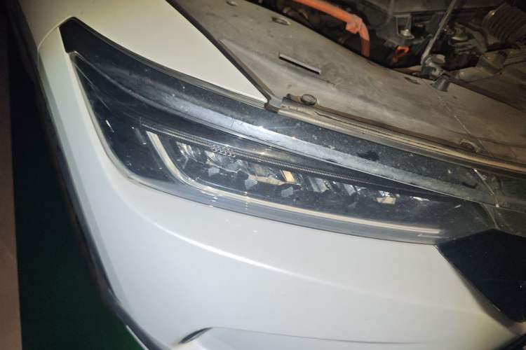 Used Honda Breeze 2020 Xing·Hybrid 2.0L Two-Wheel Drive Xing·Elite Edition Right Front Headlight