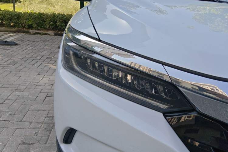 Used Honda Breeze 2020 240TURBO CVT 2WD Luxury Edition Right Front Headlight