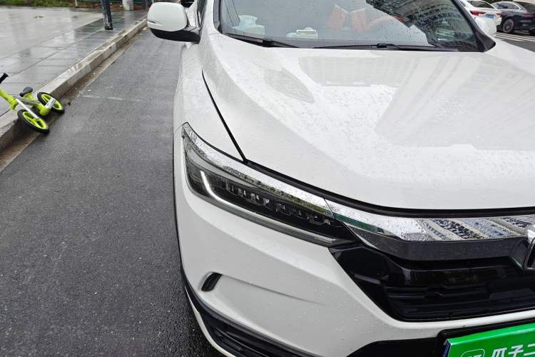 Used Honda Breeze 2020 240TURBO CVT Two-Wheel Drive Prestige Edition Right Front Headlight