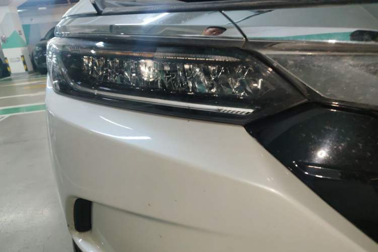 Used Honda Breeze 2020 240TURBO CVT Two-Wheel Drive Prestige Edition Right Front Headlight