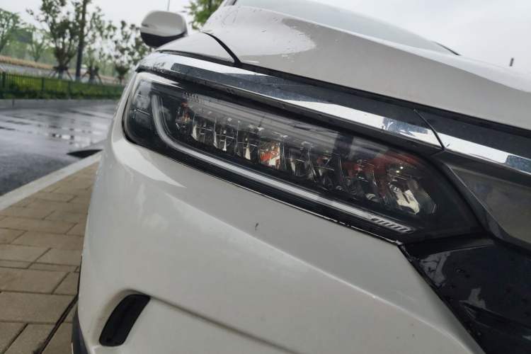 Used Honda Breeze 2020 240TURBO CVT 2WD Luxury Edition Right Front Headlight