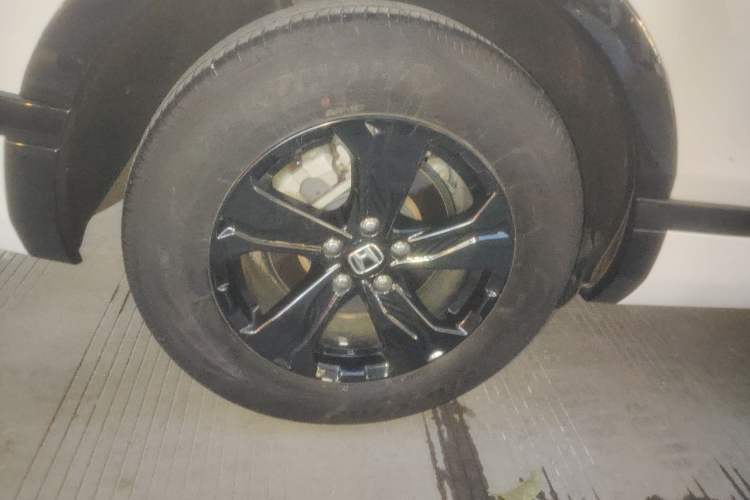 Used Honda Breeze 2020 240TURBO CVT Two-Wheel Drive Prestige Edition Right Front Wheel Hub