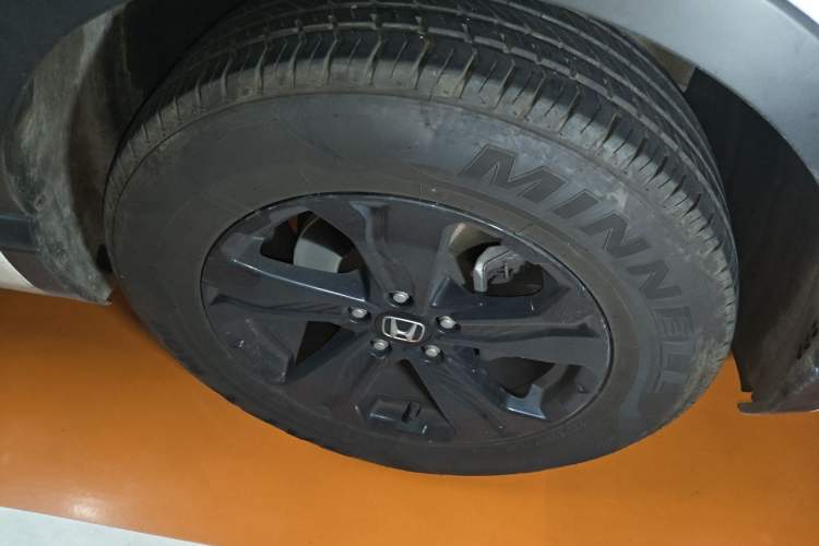 Used Honda Breeze 2020 240TURBO CVT 2WD Luxury Edition Right Front Wheel Hub