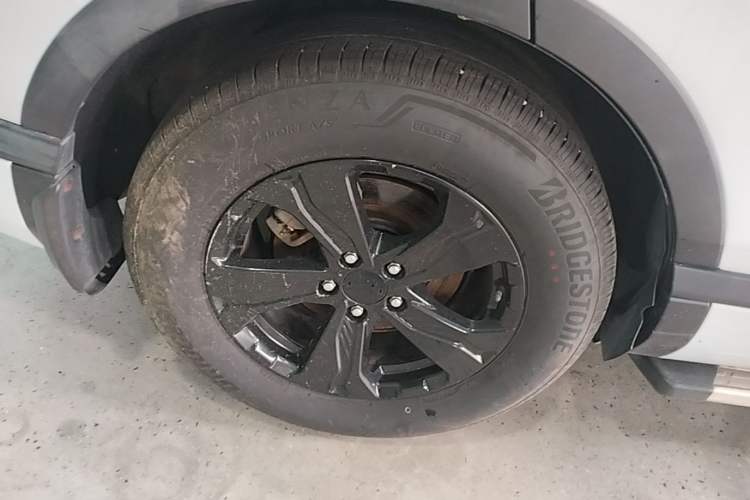Used Honda Breeze 2020 240TURBO CVT 2WD Elite Edition Right Rear Wheel Hub