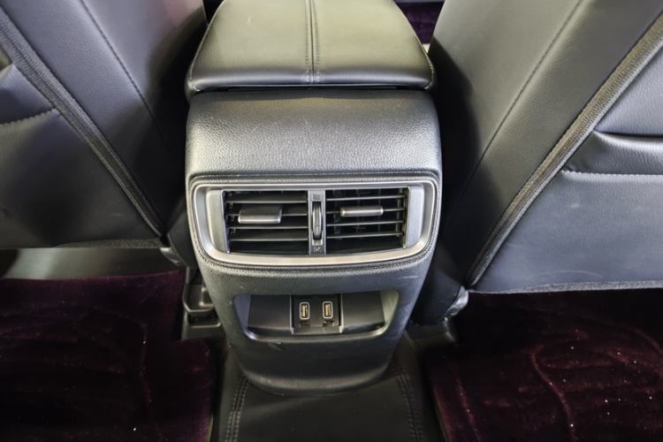 Used Honda Breeze 2021 240TURBO CVT Two-Wheel Drive Smart Enjoyment Version Audio And AC Panel