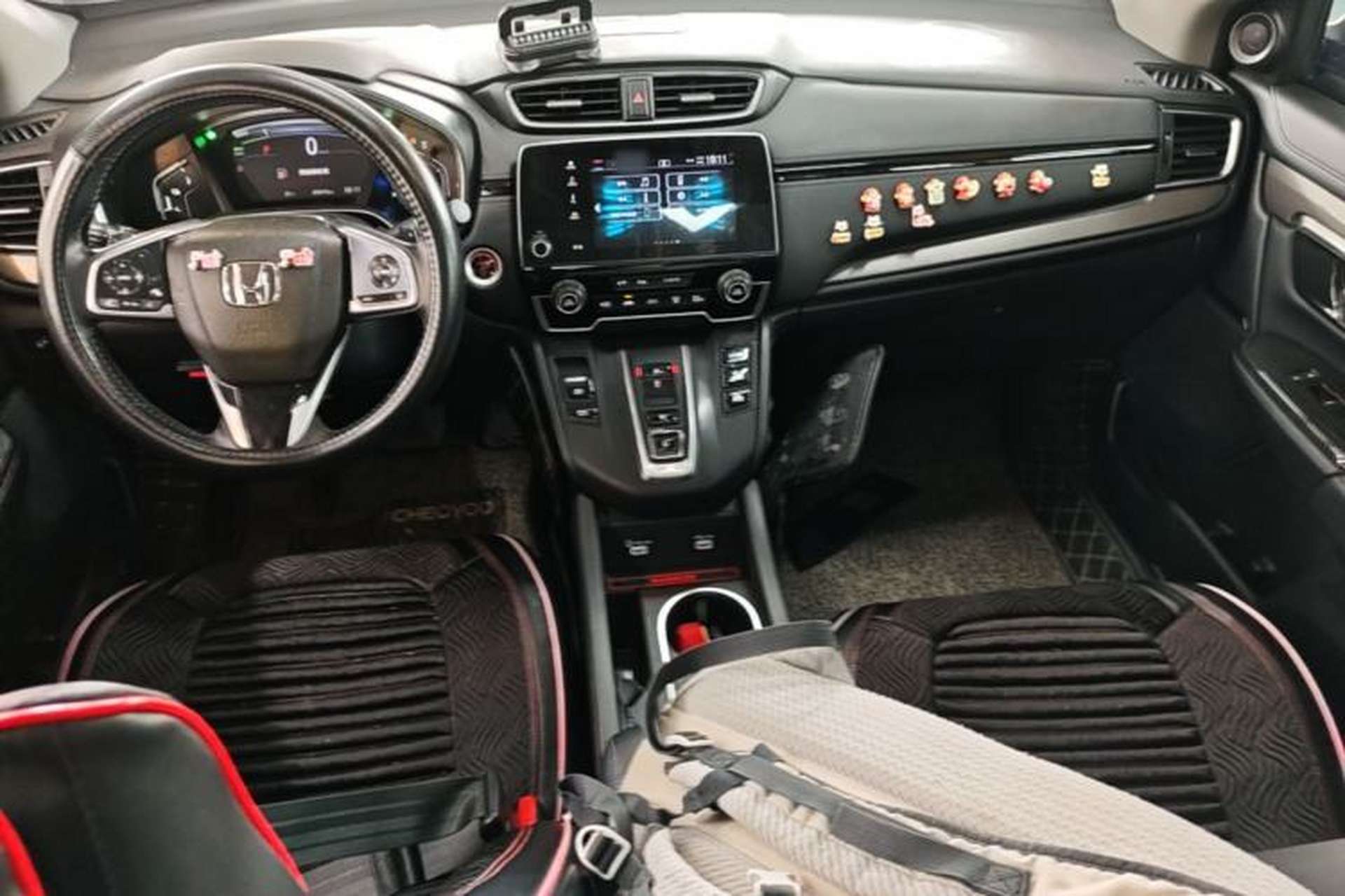 Used Honda Breeze 2021 Rui Hybrid 2.0L 2WD Rui Luxury Edition Center Console