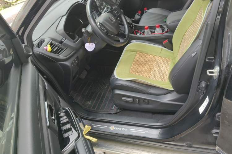 Used Honda Breeze 2021 240TURBO CVT Two-Wheel Drive Phantom Night Edition Driver Seat