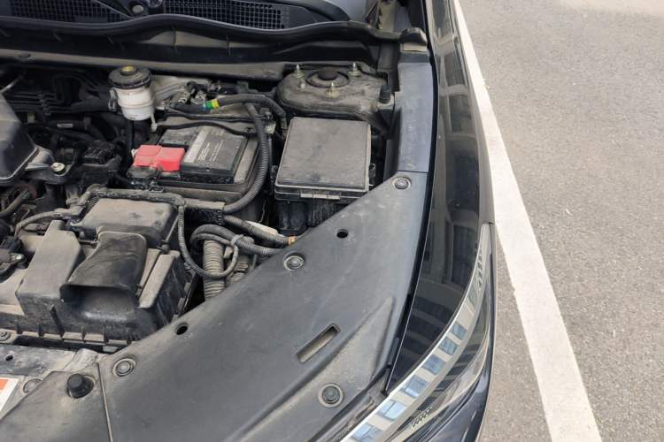 Used Honda Breeze 2021 240TURBO CVT Two-Wheel Drive Smart Enjoyment Version Engine Bay Left