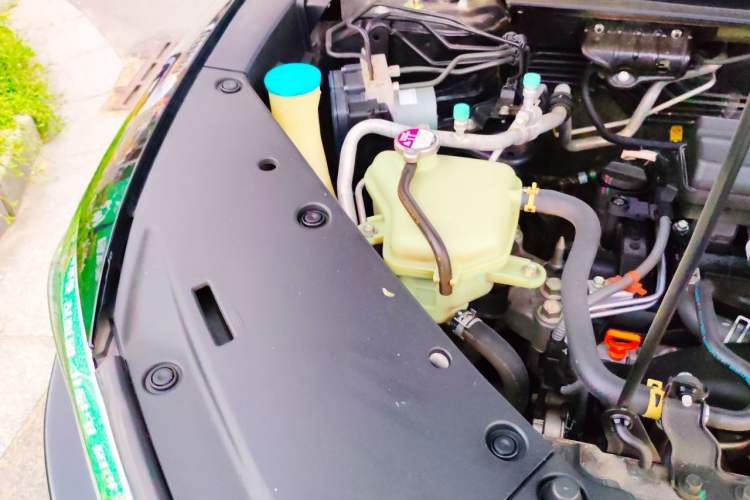 Used Honda Breeze 2021 240TURBO CVT 2WD Luxury Edition Engine Bay Right