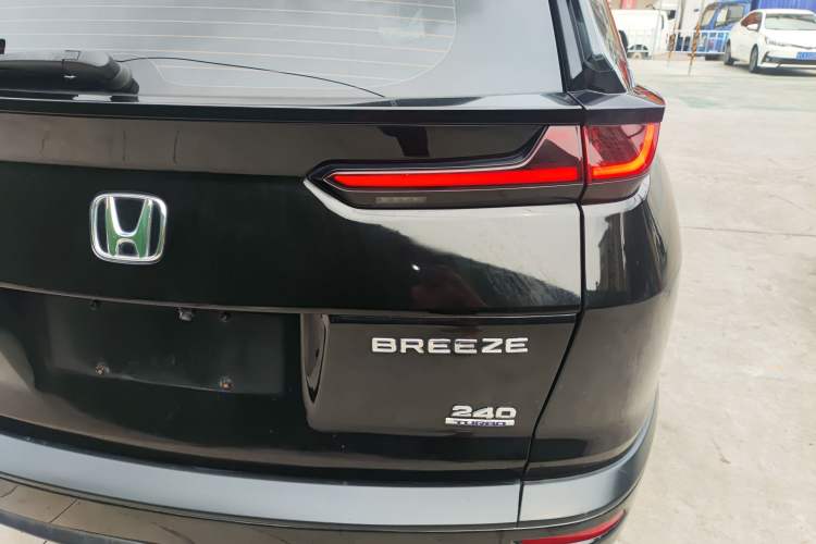 Used Honda Breeze 2021 240TURBO CVT Front-Wheel Drive Elite Edition Exterior 3