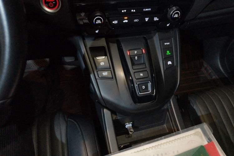 Used Honda Breeze 2021 Rui Hybrid 2.0L 2WD Rui Phantom Night Edition Gear Lever
