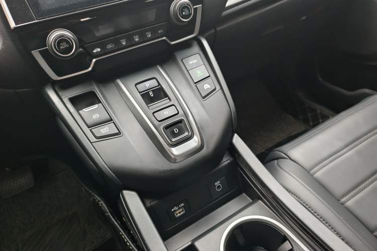 Used Honda Breeze 2021 Rui Hybrid 2.0L 2WD Rui Elite Edition Gear Lever