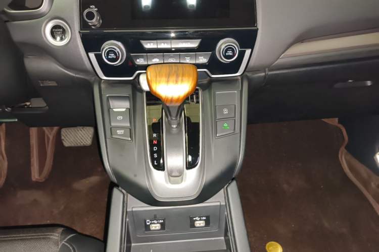 Used Honda Breeze 2021 240TURBO CVT 2WD Luxury Edition Gear Lever