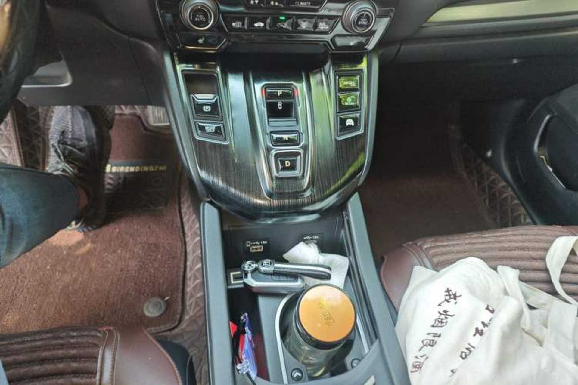 Used Honda Breeze 2021 Rui Hybrid 2.0L 2WD Rui Prestige Edition Gear Lever