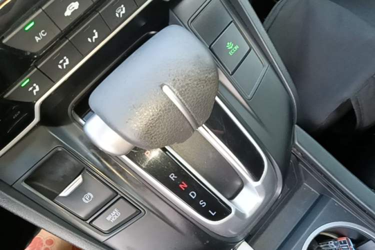 Used Honda Breeze 2021 240TURBO CVT Front-Wheel Drive Elite Edition Gear Lever