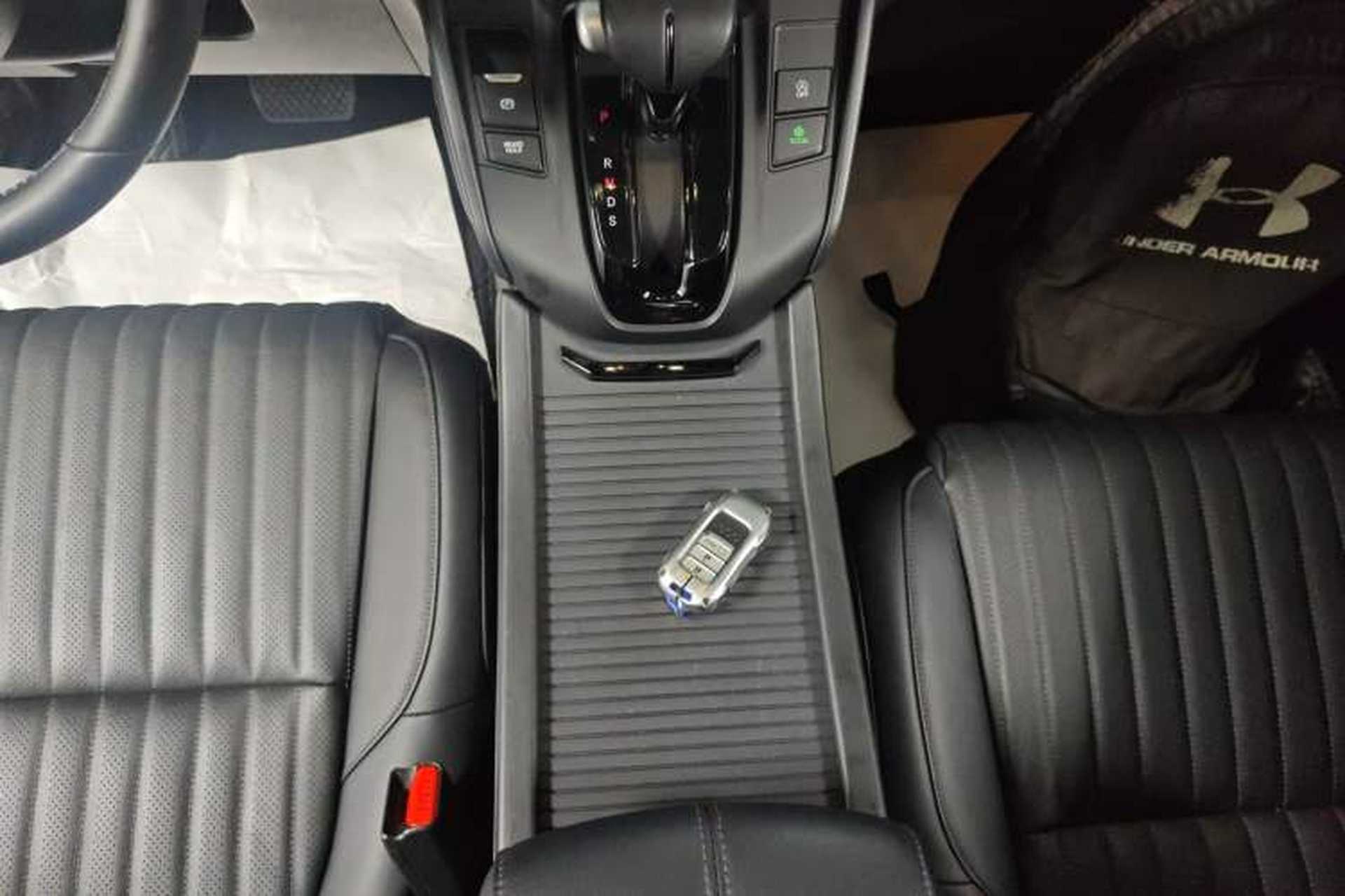 Used Honda Breeze 2021 240TURBO CVT Two-Wheel Drive Phantom Night Edition Gear Lever