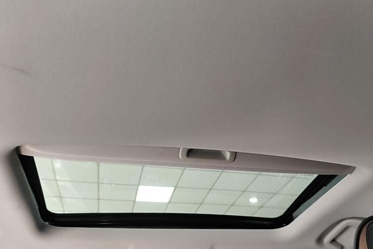 Used Honda Breeze 2021 Rui Hybrid 2.0L 2WD Rui Elite Edition Headliner