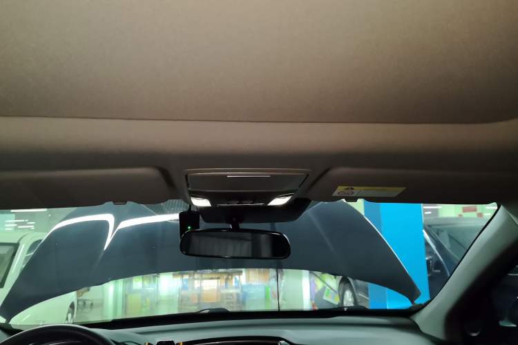 Used Honda Breeze 2021 240TURBO CVT Two-Wheel Drive Smart Enjoyment Version Headliner