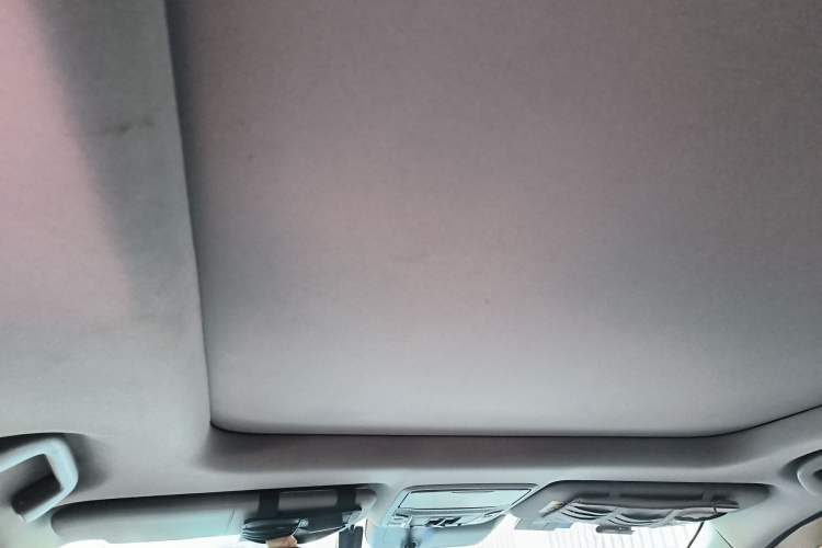 Used Honda Breeze 2021 Rui Hybrid 2.0L 2WD Rui Luxury Edition Headliner