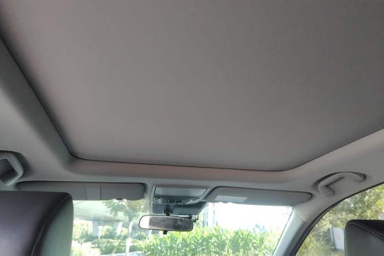 Used Honda Breeze 2021 240TURBO CVT 2WD Luxury Edition Headliner
