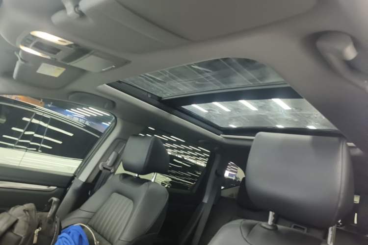 Used Honda Breeze 2021 240TURBO CVT Two-Wheel Drive Smart Enjoyment Version Headliner