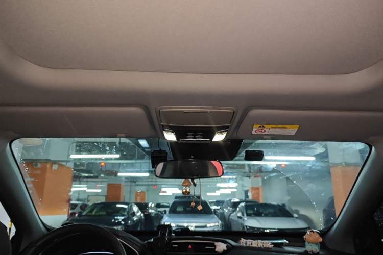 Used Honda Breeze 2021 240TURBO CVT 2WD Luxury Edition Headliner