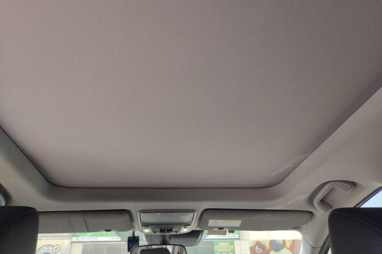 Used Honda Breeze 2021 240TURBO CVT 2WD Luxury Edition Headliner