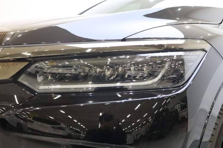 Used Honda Breeze 2021 240TURBO CVT Two-Wheel Drive Phantom Night Edition Left Front Headlight