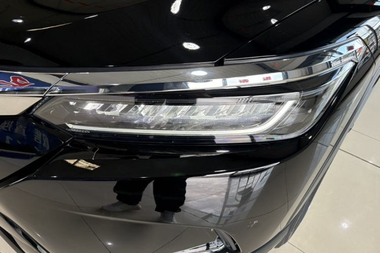 Used Honda Breeze 2021 240TURBO CVT Two-Wheel Drive Smart Enjoyment Version Left Front Headlight