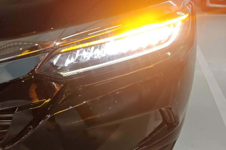 Used Honda Breeze 2021 240TURBO CVT Two-Wheel Drive Smart Enjoyment Version Left Front Headlight