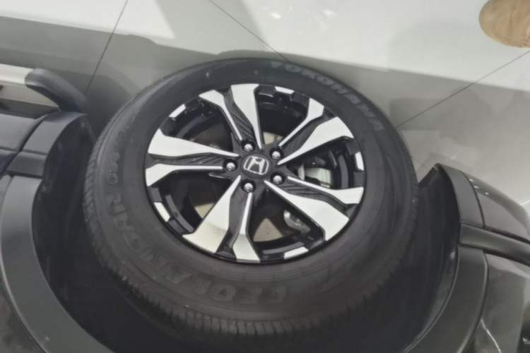 Used Honda Breeze 2021 240TURBO CVT Two-Wheel Drive Smart Enjoyment Version Left Front Wheel Hub