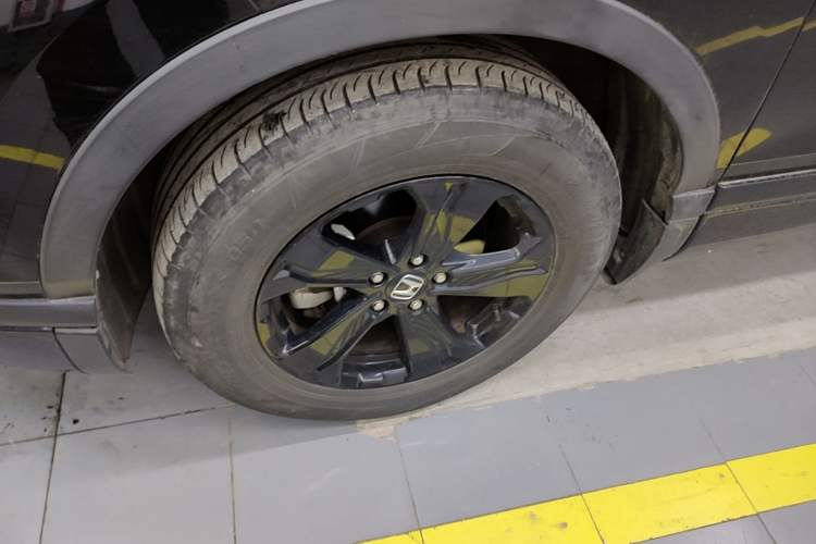 Used Honda Breeze 2021 240TURBO CVT Front-Wheel Drive Elite Edition Left Front Wheel Hub