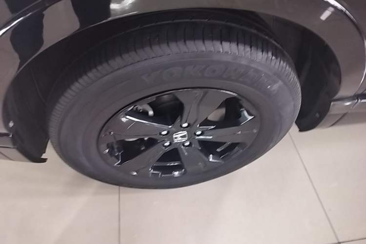 Used Honda Breeze 2021 240TURBO CVT 2WD Prestige Edition Left Front Wheel Hub