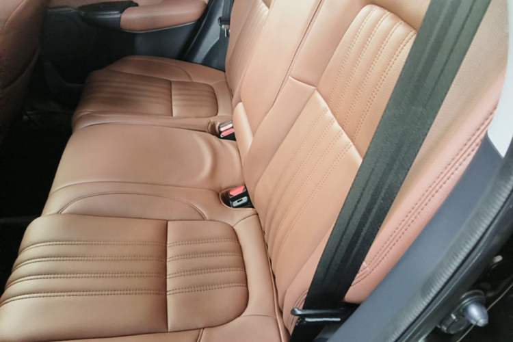 Used Honda Breeze 2021 240TURBO CVT Front-Wheel Drive Elite Edition Left Rear Seat