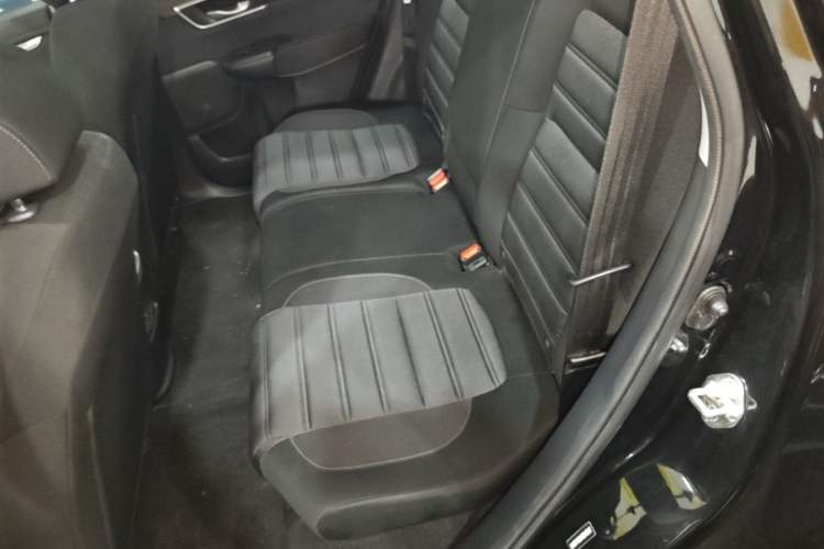 Used Honda Breeze 2021 240TURBO CVT Front-Wheel Drive Elite Edition Left Rear Seat