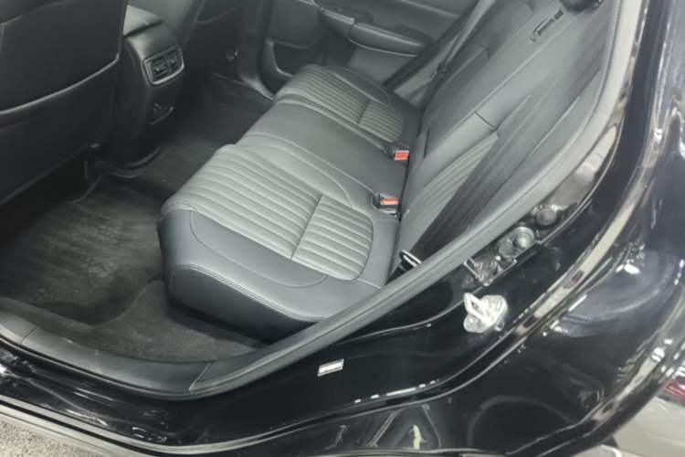 Used Honda Breeze 2021 240TURBO CVT Two-Wheel Drive Smart Enjoyment Version Left Rear Seat