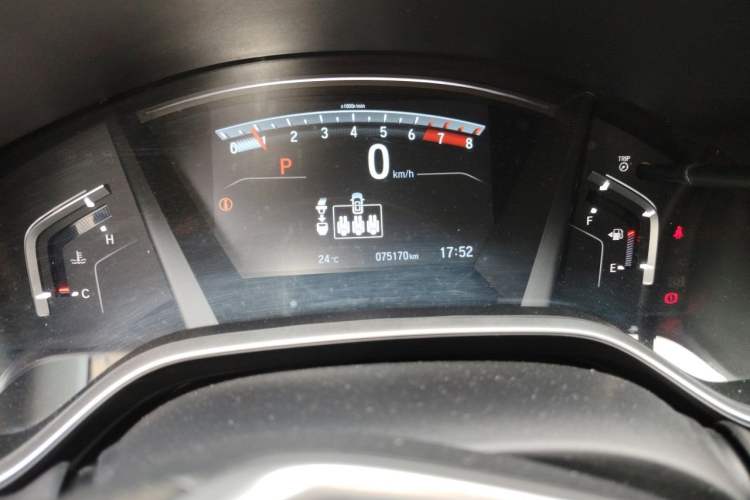 Used Honda Breeze 2021 240TURBO CVT Front-Wheel Drive Elite Edition Odometer Close Up