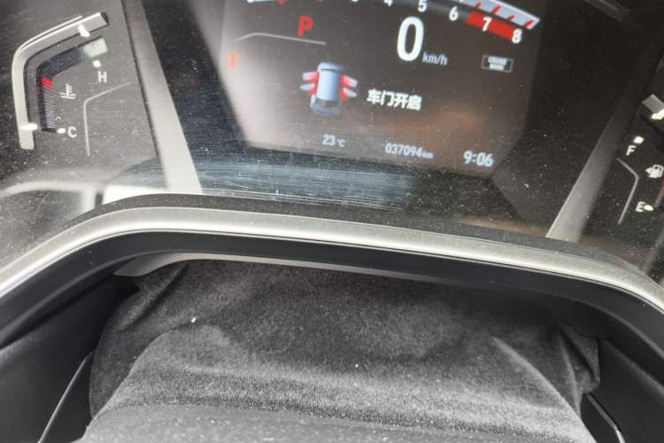 Used Honda Breeze 2021 240TURBO CVT Front-Wheel Drive Elite Edition Odometer Close Up