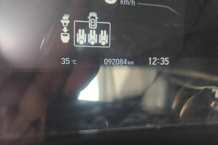 Used Honda Breeze 2021 Rui Hybrid 2.0L 2WD Rui Prestige Edition Odometer Close Up