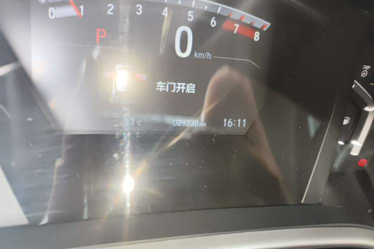 Used Honda Breeze 2021 240TURBO CVT Front-Wheel Drive Elite Edition Odometer Close Up