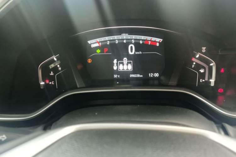 Used Honda Breeze 2021 240TURBO CVT Front-Wheel Drive Elite Edition Odometer Close Up