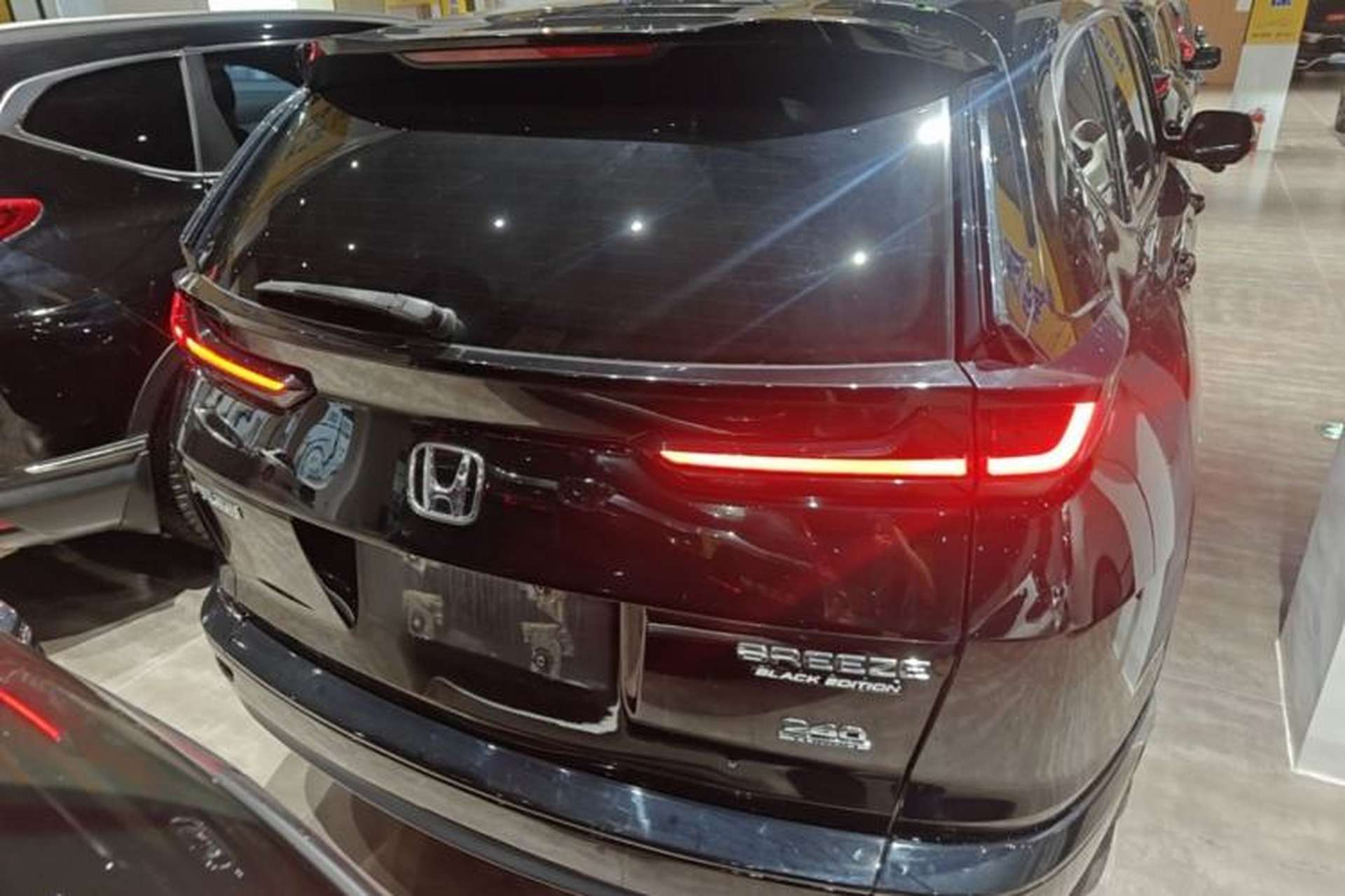 Used Honda Breeze 2021 240TURBO CVT Two-Wheel Drive Phantom Night Edition Rear