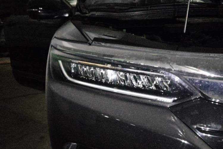 Used Honda Breeze 2021 240TURBO CVT 2WD Luxury Edition Right Front Headlight