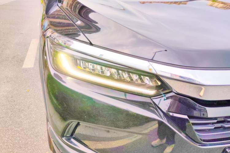 Used Honda Breeze 2021 240TURBO CVT 2WD Luxury Edition Right Front Headlight